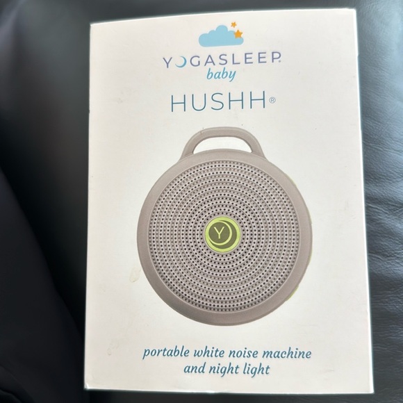 Yogasleep Hushh Portable White Noise Sound Machine for Baby, 3 Natural Sounds - Picture 1 of 8